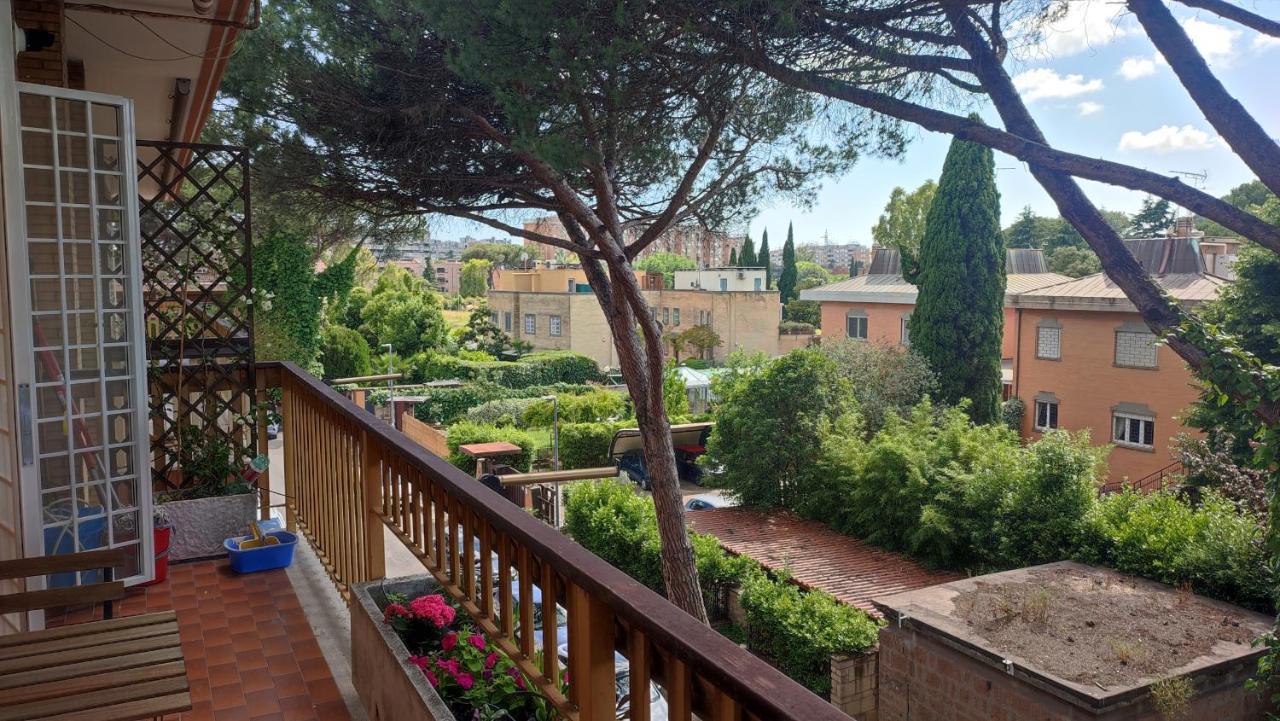 Eur Mostacciano Bilocale Nel Verde Fino A 5 Ospiti Рим Экстерьер фото